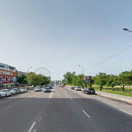 Апартаменты на улице Розыбакиева, 275-2 Алма Ата Екстериор снимка